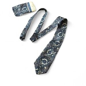 Vintage Silk Blue Paisley Tie And Pocket Square Set